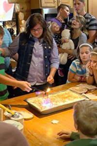 Bringing Up Bates – S05E05 – Surprise! Kelly Jo’s Big 5-0!