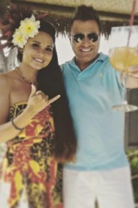 Booze Traveler – S02E09 – Hawaiian Crush