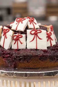 Holiday Baking Championship – S07E06 – Topsy-Turvy Holidays