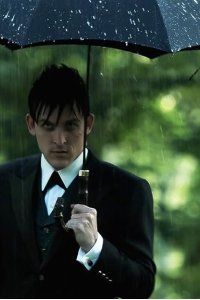 Gotham – S01E07 – Penguin’s Umbrella
