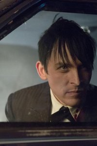 Gotham – S01E14 – The Fearsome Dr. Crane