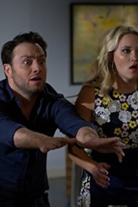 Young & Hungry – S05E03 – Young & Kiki