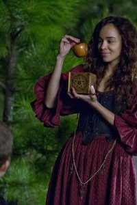 Salem – S01E07 – Our Own Private America