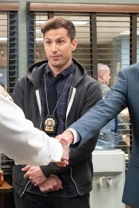 Brooklyn Nine-Nine – S06E07 – The Honeypot