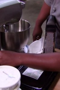 Cutthroat Kitchen – S01E04 – Let Them Eat Cupcakes