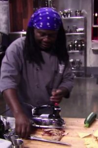 Cutthroat Kitchen – S02E01 – Wham, Clam, Thank You, Ma’am