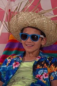 Liv and Maddie – S02E10 – Rate-A-Rooney