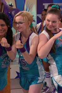 Liv and Maddie – S02E12 – Muffler-A-Rooney