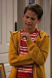 Liv and Maddie – S02E17 – Prom-A-Rooney