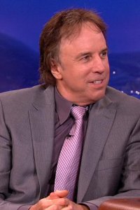 Conan – S01E546 – Kevin Nealon/Ansel Elgort/Warpaint