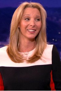 Conan – S01E572 – Lisa Kudrow/George R. R. Martin/Wild Cub