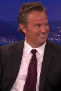 Conan – S01E723 – Matthew Perry/Rose McIver/Shawn Mendes
