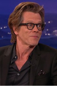 Conan – S01E770 – Kevin Bacon/John H. Sununu/Maggie Maye