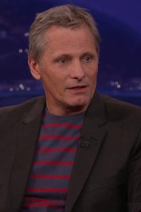 Conan – S01E975 – Viggo Mortensen/Brian Posehn/Emily Heller