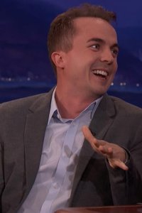 Conan – S01E1079 – Frankie Muniz/Josh Johnson