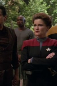 Star Trek: Voyager – S01E01 – Caretaker