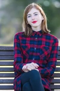 Australian Story – S21E28 – About a Girl