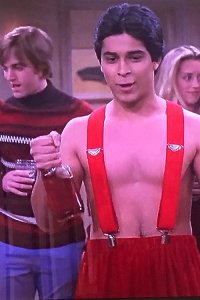 That ’70s Show – S03E09 – Hyde’s Christmas Rager