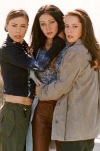 Charmed – S02E16 – Murphy’s Luck