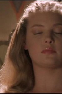 Roswell – S01E10 – The Balance