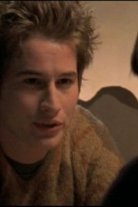 Roswell – S01E12 – Into the Woods