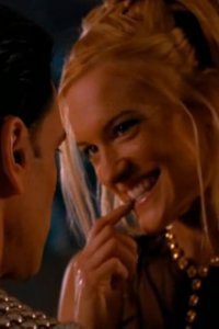 Cleopatra 2525 – S02E04 – Mauser’s Day Out