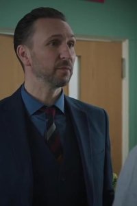 Holby City – S20E78 – Kiss Kiss