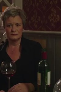 Holby City – S20E83 – Things My Mother Told Me