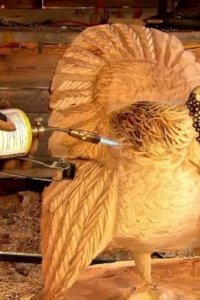 How It’s Made – S19E08 – Bamboo Bicycles/Chainsaw Art/Breath Mints/Manual Motorcycle Transmissions