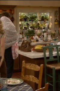 Reba – S03E02 – War and Peace