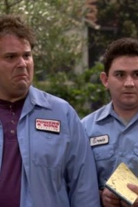 George Lopez – S02E07 – The Wedding Dance