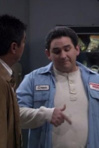 George Lopez – S05E12 – George Enrolls Like That