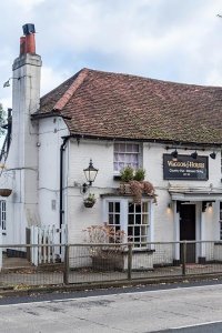 Most Haunted – S06E09 – Most Haunted Live: Nightmare on Elstree – Day 2