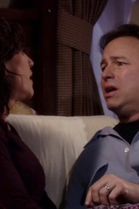8 Simple Rules… for Dating My Teenage Daughter – S01E16 – Come and Knock on Our Door