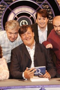 QI – S04E09 – Doves