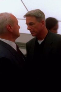 NCIS: Naval Criminal Investigative Service – S01E09 – Marine Down