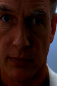 NCIS: Naval Criminal Investigative Service – S01E23 – Reveille