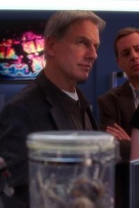 NCIS: Naval Criminal Investigative Service – S04E15 – Friends & Lovers
