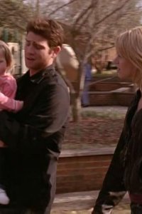 One Tree Hill – S03E20 – Everyday Is a Sunday Evening