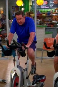 Two and a Half Men – S11E05 – Alan Harper, Pleasing Women Since 2003