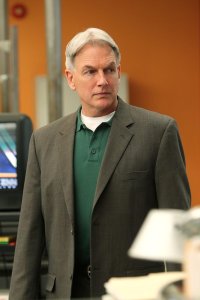 NCIS – S08E13 – Freedom