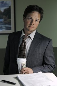 NCIS: Naval Criminal Investigative Service – S09E01 – Nature of the Beast