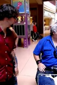 Viva la Bam – S03E07 – Mall of Bam