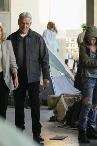 NCIS: Naval Criminal Investigative Service – S17E04 – Someone Else’s Shoes