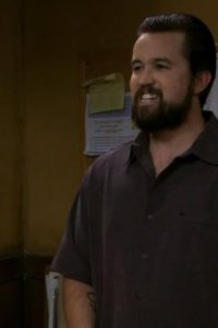 It’s Always Sunny in Philadelphia – S07E04 – Sweet Dee Gets Audited