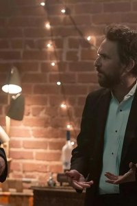 It’s Always Sunny in Philadelphia – S17E02 – Frank Is in a Coma