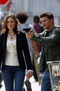 Bones – S02E03 – The Boy in the Shroud