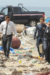 Bones – S08E07 – The Bod in the Pod