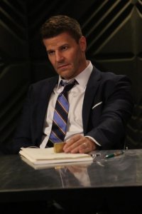 Bones – S11E21 – The Jewel in the Crown