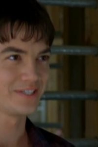 H2O: Just Add Water – S02E09 – Riding for a Fall